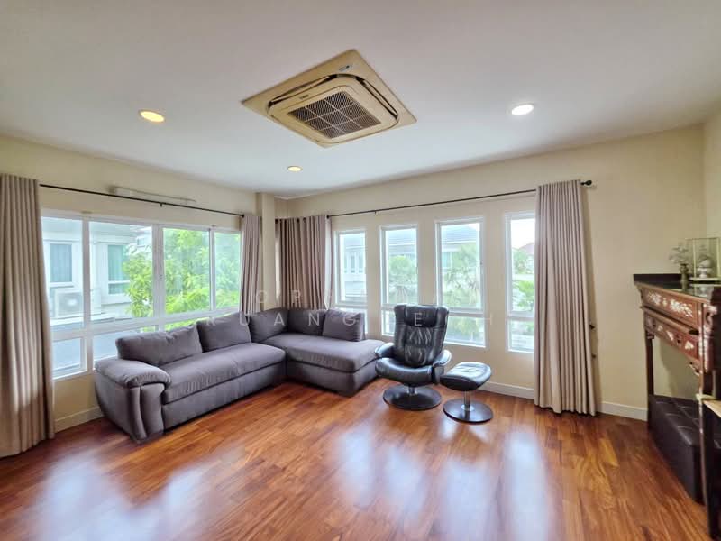 แกรนด์ บางกอก บูเลอวาร์ด พระราม 9 – ศรีนครินทร์ : Grand Bangkok Boulevard Rama 9 - Srinakarindra, กรุงเทพ, ซอยกรุงเทพกรีฑา17 ทับช้าง, สะพานสูง, กรุงเทพ, 300 ตร.ม., บ้านเดี่ยว ให้เช่า, โดย Noppawan Ruangdech, 500384444 - DDproperty.com