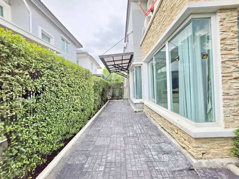 แกรนด์ บางกอก บูเลอวาร์ด พระราม 9 – ศรีนครินทร์ : Grand Bangkok Boulevard Rama 9 - Srinakarindra, กรุงเทพ, ซอยกรุงเทพกรีฑา17 ทับช้าง, สะพานสูง, กรุงเทพ, 300 ตร.ม., บ้านเดี่ยว ให้เช่า, โดย Noppawan Ruangdech, 500384444 - DDproperty.com