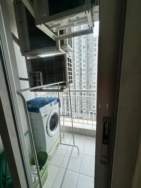 Life @ Ratchada-Huai Khwang, Bangkok, 189 Pracharatbamphen Road, Huai Khwang, Bangkok, 2 Bedrooms, 65 sqm, Condo For Rent, by Areeya Kingwichit, 500384455 - DDproperty.com