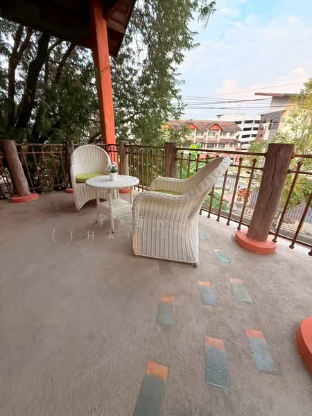 Spacious 1BR Townhouse for Rent in Fa Ham Chiang Mai | 150 SqM, Chiang Mai, Fa Ham, Muang Chiang Mai, Chiang Mai, 1 Bedroom, 150 sqm, Townhouse For Rent, by Fazwaz (Thailand) Co., Ltd., 500384478 - DDproperty.com