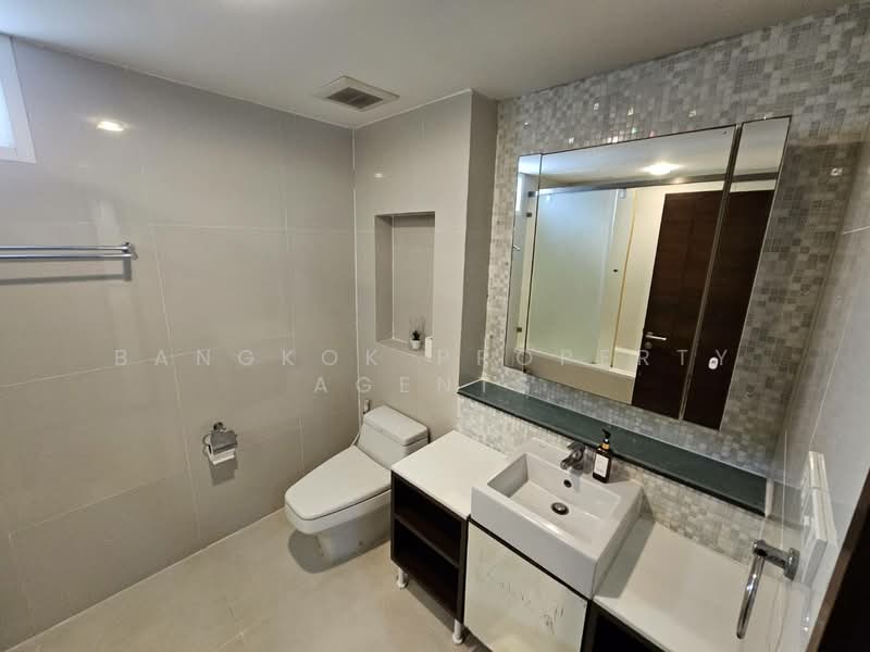 Charan Tower Residences by Aspira, Bangkok, 19 Soi Sukhumvit 43, Khlong Tan Nua, Watthana, Bangkok, 2 Bedrooms, 110 sqm, Condo For Rent, by BANGKOK PROPERTY AGENTS, 500384482 - DDproperty.com