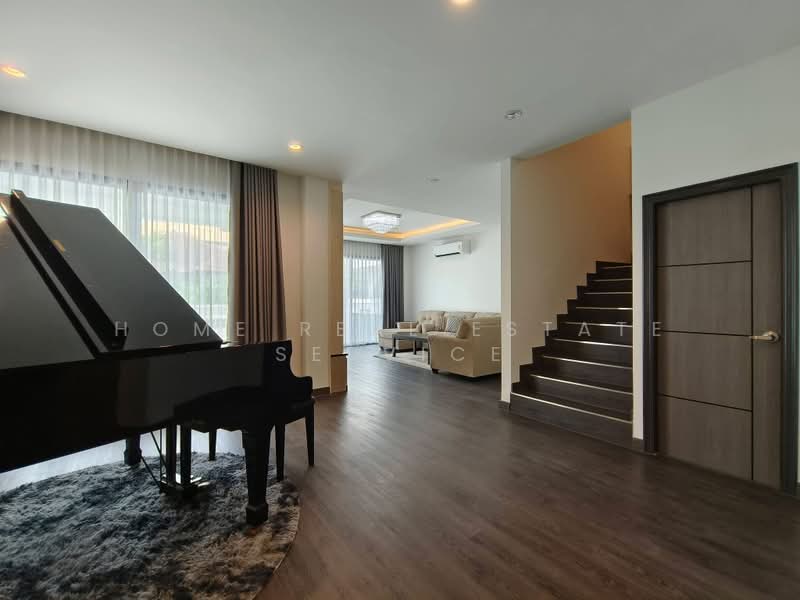 บ้านเดี่ยว 3 ชั้น ซอยสุขุมวิท 65, Bangkok, Phra Kanong Nua, Watthana, Bangkok, 4 Bedrooms, 330 sqm, Single Detached House For Sale, by HOME Real Estate Service, 500384495 - DDproperty.com