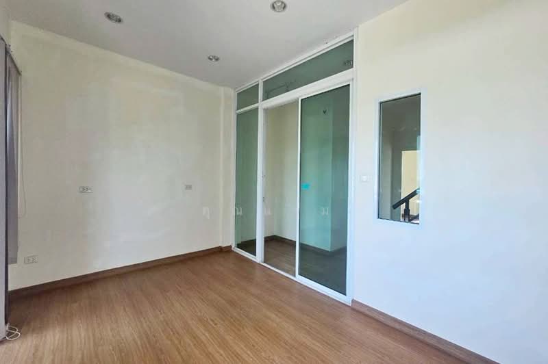 Premium Place 5 Office, Bangkok, Nuan Chan, Bueng Kum, Bangkok, , 320 sqm, Retail Space For Sale, by คุณแจ่ม, 500384501 - DDproperty.com