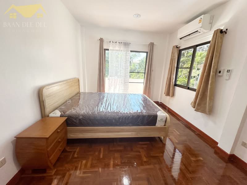 A house for rent near Meechok Plaza, Chiang Mai Rental Price: 26,000 THB/month Property ID: No.5H423, Chiang Mai, Nong Chom, San Sai, Chiang Mai, 4 Bedrooms, 150 sqm, Single Detached House For Rent, by Baandeedee Chiangmai, 500384514 - DDproperty.com