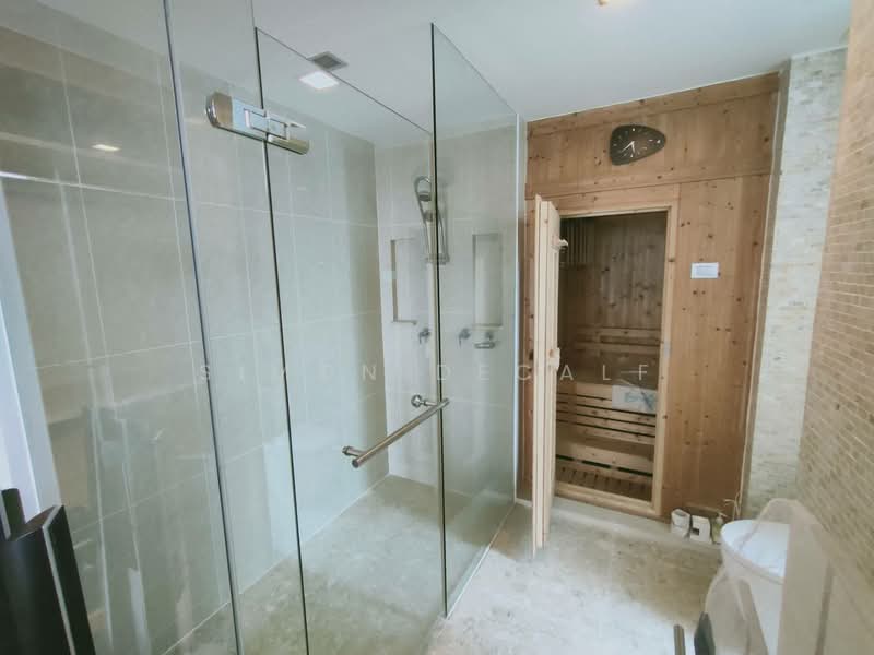 Ficus Lane, Bangkok, Soi Sukhumvit 44/1, Phra Kanong, Khlong Toei, Bangkok, 2 Bedrooms, 198 sqm, Condo For Rent, by Simon Decalf, 500384519 - DDproperty.com