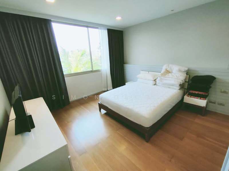 Ficus Lane, Bangkok, Soi Sukhumvit 44/1, Phra Kanong, Khlong Toei, Bangkok, 2 Bedrooms, 198 sqm, Condo For Rent, by Simon Decalf, 500384519 - DDproperty.com