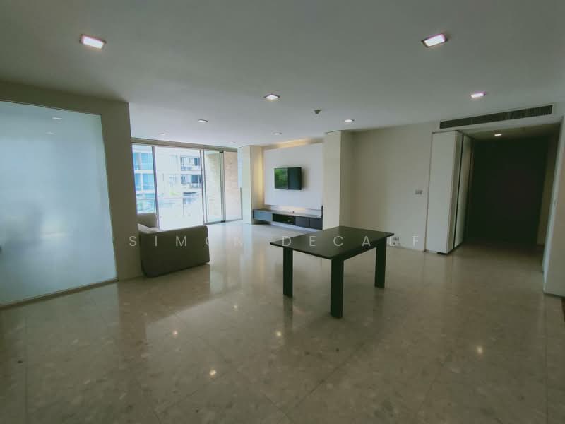 Ficus Lane, Bangkok, Soi Sukhumvit 44/1, Phra Kanong, Khlong Toei, Bangkok, 2 Bedrooms, 190 sqm, Condo For Rent, by Simon Decalf, 500384532 - DDproperty.com