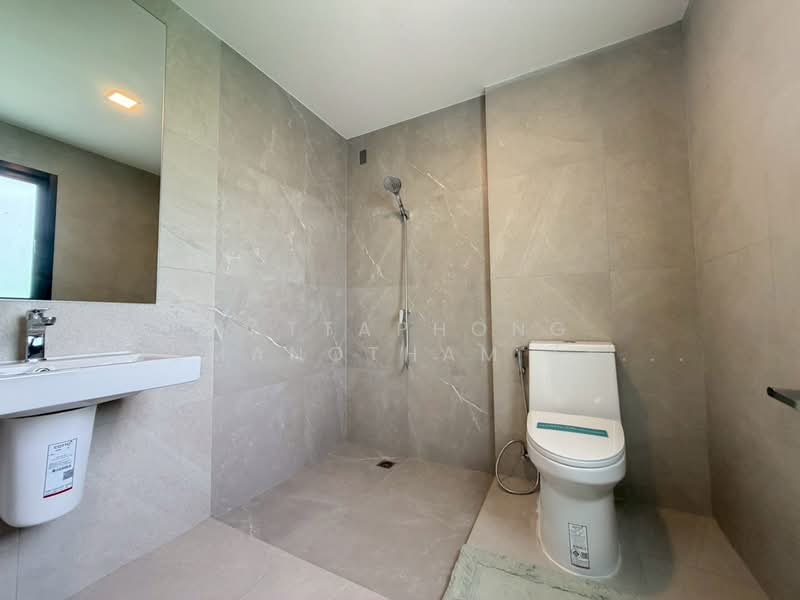 The Blisz ICONIC Sathorn – Charan 35, Bangkok, จรัญสนิทวงศ์, Bang Khun Sri, Bangkok Noi, Bangkok, 3 Bedrooms, 256 sqm, Townhouse For Sale, by NATTAPHONG Yodmanotham (K. Book), 500384547 - DDproperty.com