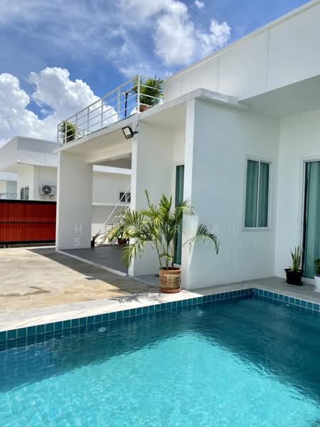 พูลวิลล่า โป่ง - มาบประชัน, Chon Buri (Pattaya), Poong, Bang Lamung (Pattaya), Chon Buri (Pattaya), 3 Bedrooms, 230 sqm, Villa For Sale, by HOME Real Estate Service, 500384558 - DDproperty.com