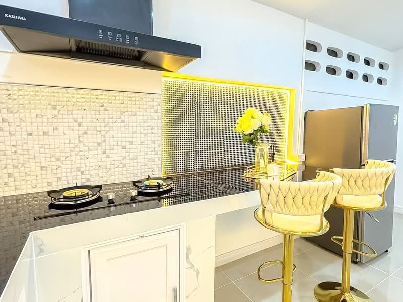 Renovated Townhouse for Sale Khao Talo East Pattaya, Chon Buri (Pattaya), Bang Lamung, Bang Lamung (Pattaya), Chon Buri (Pattaya), 2 Bedrooms, 117 sqm, Townhouse For Sale, by PLC real estate, 500384587 - DDproperty.com