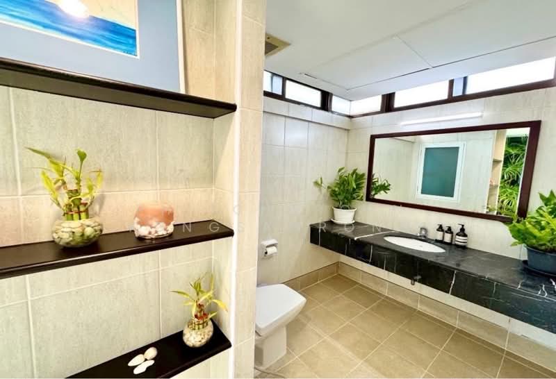 Supalai Place Sukhumvit 39, Bangkok, 175-179 Soi Sukhumvit 39 Sukhumvit Road, Khlong Tan Nua, Watthana, Bangkok, 4 Bedrooms, 500 sqm, Condo For Rent, by Phitchaporn Kongsamrong, 500384616 - DDproperty.com