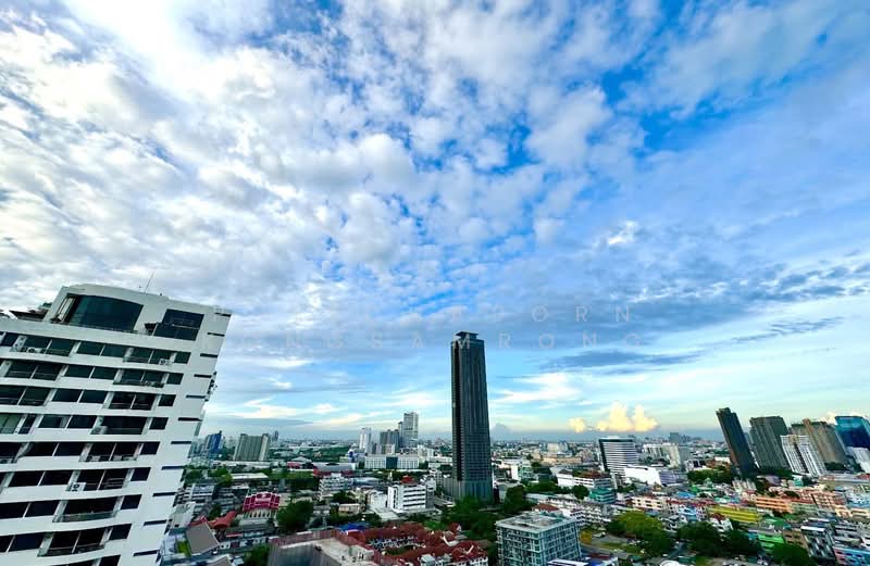 Supalai Place Sukhumvit 39, Bangkok, 175-179 Soi Sukhumvit 39 Sukhumvit Road, Khlong Tan Nua, Watthana, Bangkok, 4 Bedrooms, 500 sqm, Condo For Rent, by Phitchaporn Kongsamrong, 500384616 - DDproperty.com
