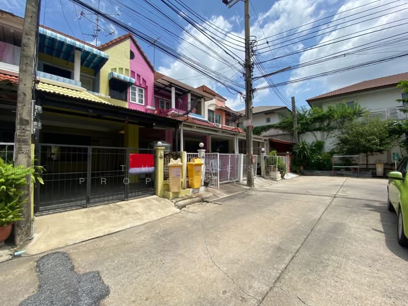 หมู่บ้านพนาสนธิ์10 เฉลิมพระเกียรติ48 ประเวศ กรุงเทพมหานคร, Bangkok, Nong Bon, Prawet, Bangkok, 2 Bedrooms, 150 sqm, Townhouse For Sale, by The Best Property สุ, 500384660 - DDproperty.com