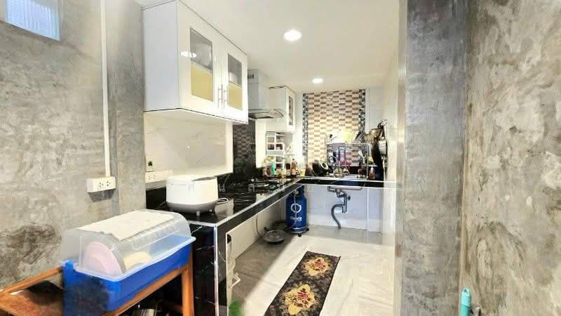 Warangkun Khlong 3 Village, Pathum Thani, Lam Luk Ka, Lam Luk Ka, Pathum Thani, 3 Bedrooms, 150 sqm, Townhouse For Sale, by คุณ ศันสนีย์ (เก๋), 500384671 - DDproperty.com
