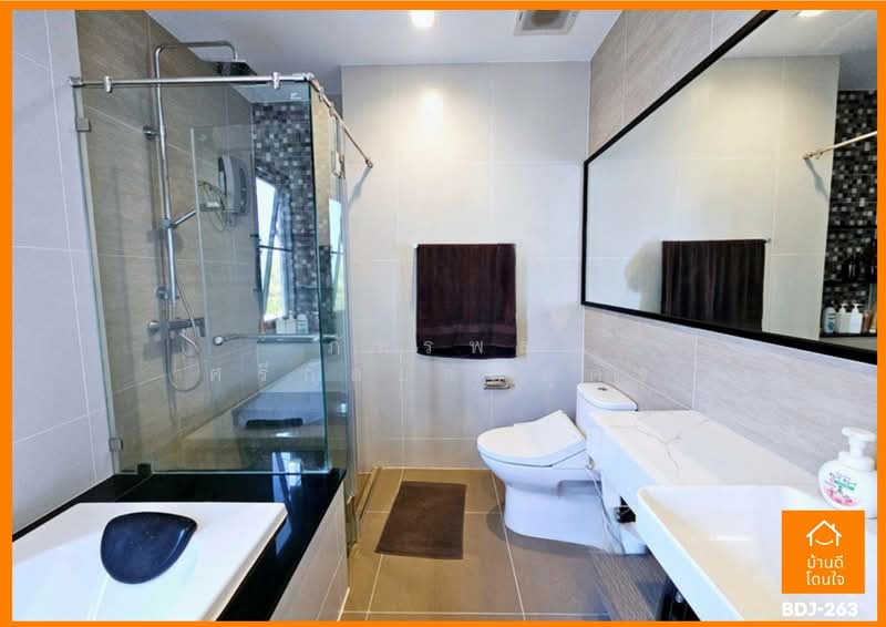 Bangkok Boulevard Rama 5, Nonthaburi, 34-38 Atchariya Prasith Road, Mahasawat, Bang Kruai, Nonthaburi, 5 Bedrooms, 319 sqm, Single Detached House For Sale, by ภัทรพล ศรีกัลยาณบุตร, 500384689 - DDproperty.com