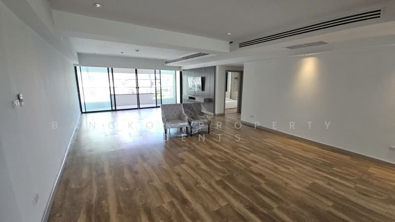 Villa Bajaj, Bangkok, Soi Sukhumvit 19, Khlongtoei Nua, Watthana, Bangkok, 3 Bedrooms, 241 sqm, Condo For Rent, by BANGKOK PROPERTY AGENTS, 500384695 - DDproperty.com