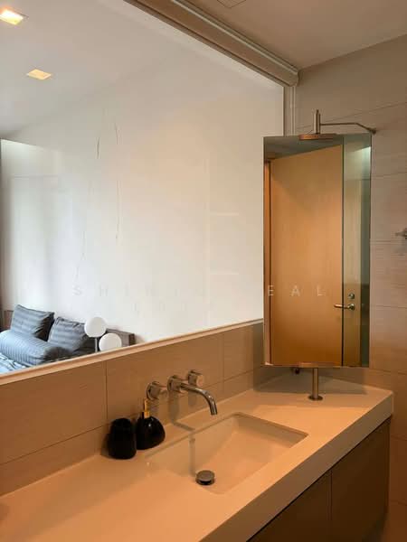 Siri At Sukhumvit, Bangkok, 902 Sukhumvit Road, Phra Kanong, Khlong Toei, Bangkok, 1 Bedroom, 50 sqm, Condo For Rent, by Shinyu Real Estate, 500384712 - DDproperty.com
