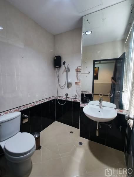 Baan Klang Krung Office Park Bangna : บ้านกลางกรุง ออฟฟิศ พาร์ค บางนา, กรุงเทพ, ซอย หมู่บ้านบ้านกลางกรุงออฟฟิตปาร์ค, บางนา, กรุงเทพ, 200 ตร.ม., ทาวน์เฮ้าส์ ให้เช่า, โดย Hero Realtor Co., Ltd., 500384717 - DDproperty.com