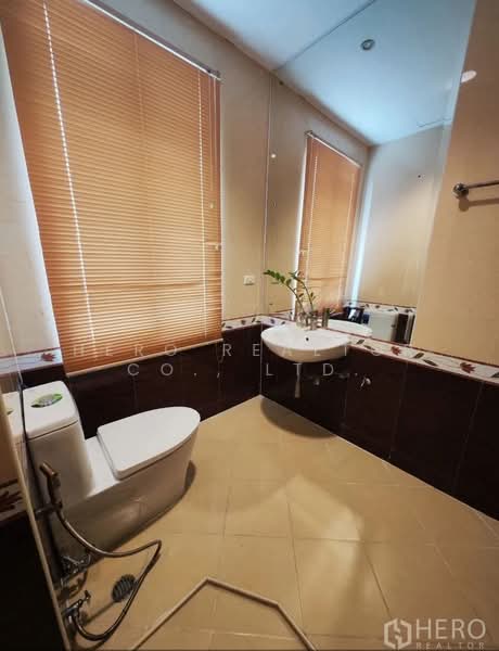 Baan Klang Krung Office Park Bangna, Bangkok, Soi Ban Klang Krung Village Office Park, Bang Na, Bangkok, 3 Bedrooms, 200 sqm, Townhouse For Rent, by Hero Realtor Co., Ltd., 500384717 - DDproperty.com