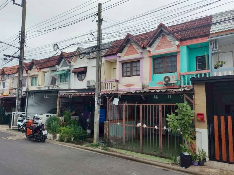 พิบูลย์ทรัพย์ 1 ซอยเลียบวารี27, Bangkok, ถนนเลียบวารี, Khok Faed, Nong Chok, Bangkok, 2 Bedrooms, 90 sqm, Townhouse For Sale, by คุณ อานนท์ บุญกรม (เซฟ), 500384724 - DDproperty.com