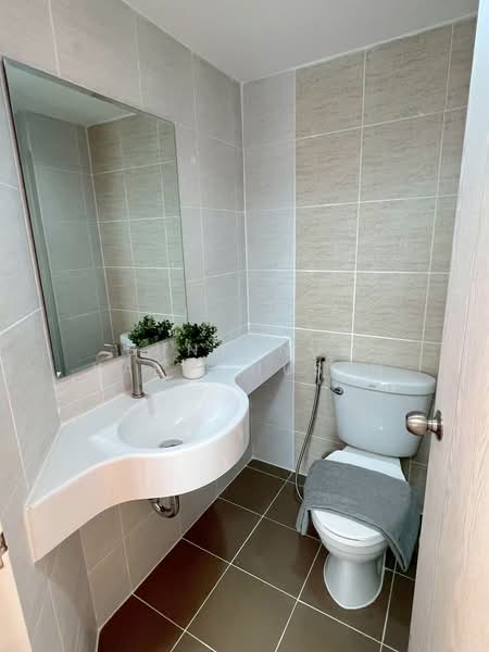 Lumpini Ville On Nut-Lat Krabang 2, Bangkok, Soi On Nut 88/3, On Nut Road, Prawet, Bangkok, 1 Bedroom, 26 sqm, Condo For Sale, by Bunyanut Kaewchusen, 500384734 - DDproperty.com