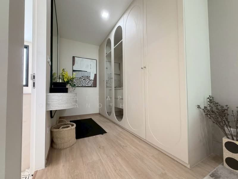 The Blisz ICONIC Sathorn – Charan 35, Bangkok, จรัญสนิทวงศ์, Bang Khun Sri, Bangkok Noi, Bangkok, 3 Bedrooms, 223 sqm, Townhouse For Sale, by NATTAPHONG Yodmanotham (K. Book), 500384737 - DDproperty.com