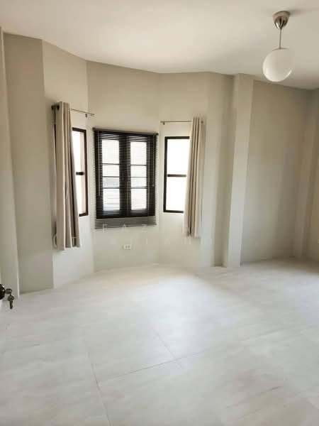 New 2BR Lake View House at Lanna Lakeview Chiang Mai | Pet-Friendly, Chiang Mai, Talat Kwan, Doi Saket, Chiang Mai, 2 Bedrooms, 140 sqm, Single Detached House For Sale, by Fazwaz (Thailand) Co., Ltd., 500384742 - DDproperty.com