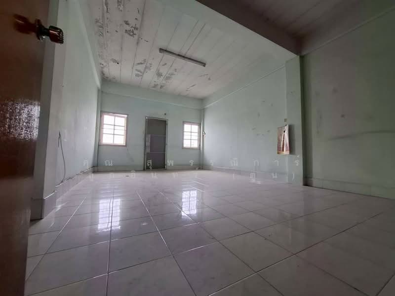 อาคารพาณิชย์ 3.5 ชั้น 37 ตร.ว. อาคารพาณิชย์ ซอยเทพารักษ์86, Samut Prakan, ถนนเทพารักษ์, Thepharak, Muang Samut Prakarn, Samut Prakan, , 150 sqm, Shophouse For Sale, by คุณ สุพรรณิการ์ ลูกอินทร์ (ตูน), 500384743 - DDproperty.com