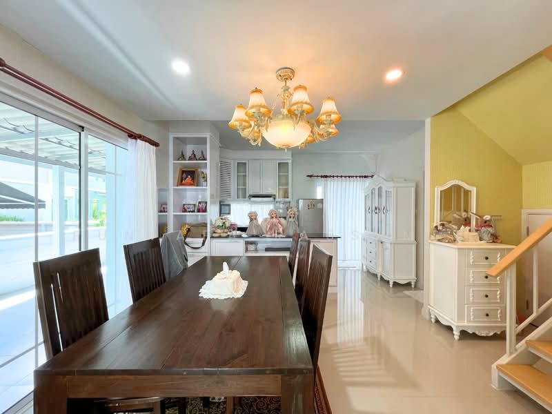 The village Chaengwatthana-Tiwananon, Nonthaburi, Soi Areeya Village, Ban Mai, Pak Kret, Nonthaburi, 4 Bedrooms, 134 sqm, Semi-Detached House (Twin House) For Sale, by Punpapa Rassamee, 500384753 - DDproperty.com