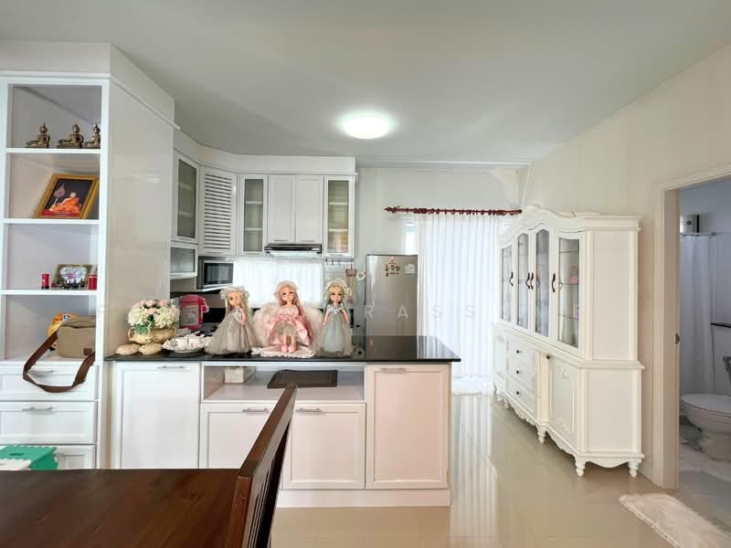 The village Chaengwatthana-Tiwananon, Nonthaburi, Soi Areeya Village, Ban Mai, Pak Kret, Nonthaburi, 4 Bedrooms, 134 sqm, Semi-Detached House (Twin House) For Sale, by Punpapa Rassamee, 500384753 - DDproperty.com