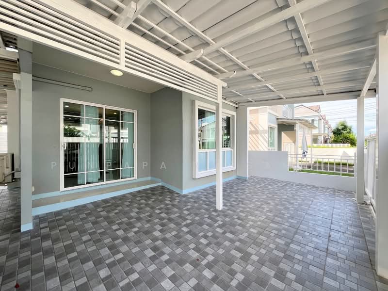 The village Chaengwatthana-Tiwananon, Nonthaburi, Soi Areeya Village, Ban Mai, Pak Kret, Nonthaburi, 4 Bedrooms, 134 sqm, Semi-Detached House (Twin House) For Sale, by Punpapa Rassamee, 500384753 - DDproperty.com