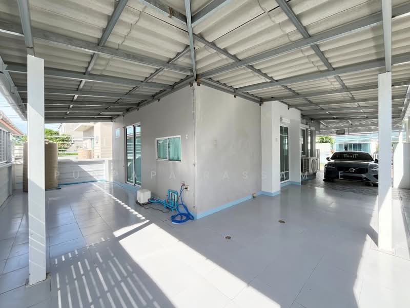 The village Chaengwatthana-Tiwananon, Nonthaburi, Soi Areeya Village, Ban Mai, Pak Kret, Nonthaburi, 4 Bedrooms, 134 sqm, Semi-Detached House (Twin House) For Sale, by Punpapa Rassamee, 500384753 - DDproperty.com