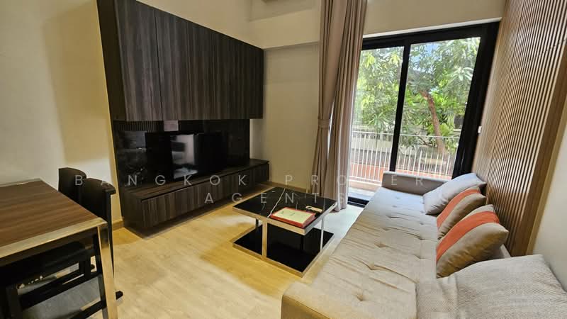 NS Residence, Bangkok, 96 Soi Charoenmitr, 10 Ekkamai Rd, Phra Kanong Nua, Watthana, Bangkok, 2 Bedrooms, 70 sqm, Condo For Rent, by BANGKOK PROPERTY AGENTS, 500384763 - DDproperty.com