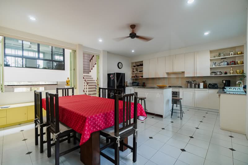 Townhouse sukhumvit 101/1, กรุงเทพ, บางจาก, พระโขนง, กรุงเทพ, 236 ตร.ม., ทาวน์เฮ้าส์ ขาย, โดย Kay Tippayanet, 500384769 - DDproperty.com