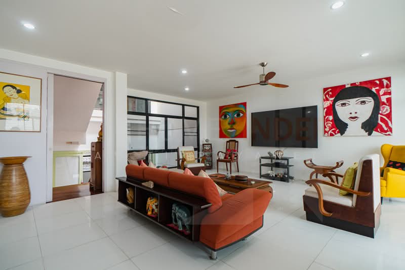 Townhouse sukhumvit 101/1, Bangkok, Bang Chak, Phra Khanong, Bangkok, 3 Bedrooms, 236 sqm, Townhouse For Sale, by Kay Tippayanet, 500384769 - DDproperty.com