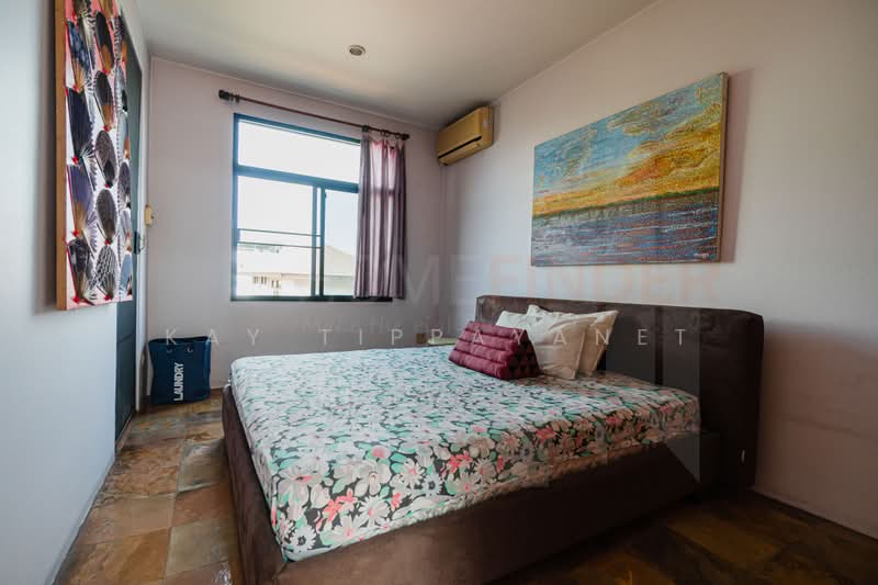 Townhouse sukhumvit 101/1, Bangkok, Bang Chak, Phra Khanong, Bangkok, 3 Bedrooms, 236 sqm, Townhouse For Sale, by Kay Tippayanet, 500384769 - DDproperty.com