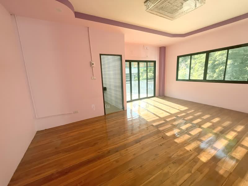 นอกโครงการแม่ฮ่องสอน, Mae Hong Son, Chong Kham, Muang Mae Hong Son, Mae Hong Son, 3 Bedrooms, 37 sqm, Townhouse For Sale, by คุณแจม, 500384772 - DDproperty.com