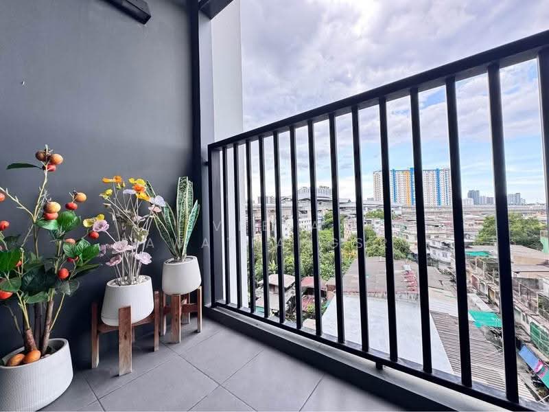 The Privacy Thaphra Interchange, Bangkok, 11 Soi Charan Sanitwong 1, Wat Tha Pra, Bangkok Yai, Bangkok, Studio, 24 sqm, Condo For Sale, by Veera Sawatrangsri, 500384774 - DDproperty.com