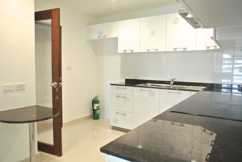 La Cascade, Bangkok, Eakamai, Khlong Tan Nua, Watthana, Bangkok, 3 Bedrooms, 260 sqm, Condo For Rent, by Knight Frank Chartered (Thailand) Co.,Ltd, 500384781 - DDproperty.com