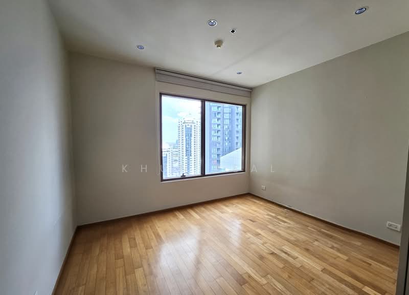 The Emporio Place, Bangkok, 93 Soi Sukhumvit 24, Sukhumvit Road, Khong Tan, Khlong Toei, Bangkok, 3 Bedrooms, 160 sqm, Condo For Rent, by Khun Real, 500384786 - DDproperty.com