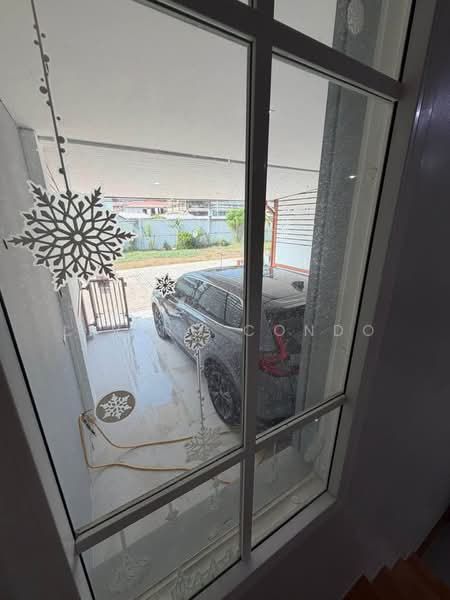 Golden Town Sukhumvit-Bearing Station, Samut Prakan, Soi Tesabansamrongtai 6, Sam Rong, Phra Pra Daeng, Samut Prakan, 3 Bedrooms, 76 sqm, Townhouse For Rent, by Living Condo, 500384789 - DDproperty.com