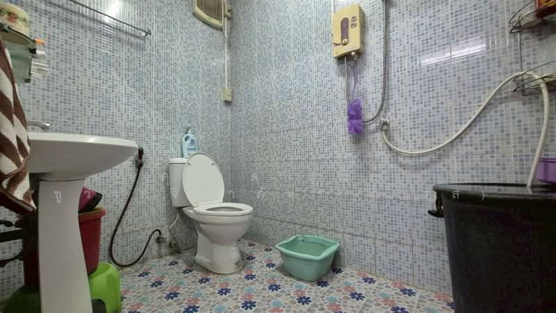 บ้านเดี่ยว 2 ชั้น 21 ตร.ว. บ้านเดี่ยว ใกล้ตลาดวังน้อย ตลาดไท ถนนรังสิต-นครนายก, Pathum Thani, ถนนรังสิต-นครนายก, Khlong Ha, Khlong Luang, Pathum Thani, 2 Bedrooms, 150 sqm, Single Detached House For Sale, by คุณ ดารุณีย์ ชูวงค์จิราภัทร์ (โรส), 500384790 - DDproperty.com