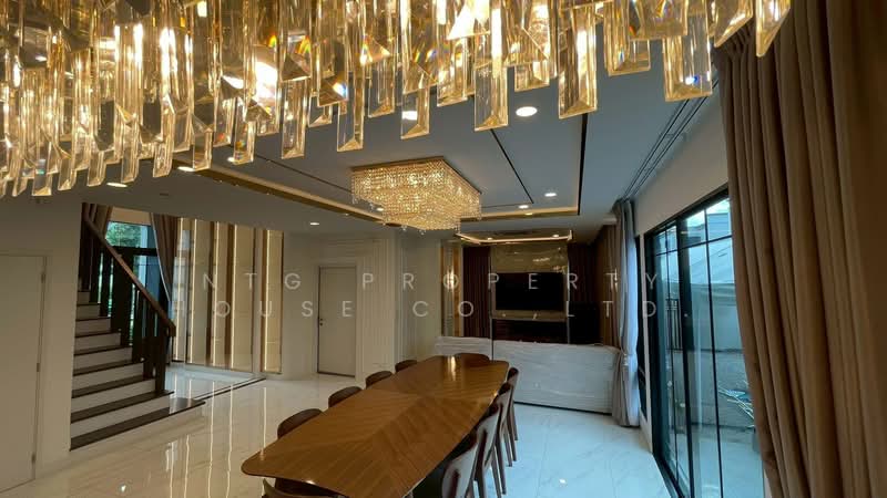 Setthasiri Wongwaen-Chatuchot, Bangkok, 1353 Sam Wa Tawan Tok, Sam Wa Tawan Tok, Khlong Sam Wa, Bangkok, 4 Bedrooms, 390 sqm, Single Detached House For Rent, by NTG Property House Co.,Ltd., 500384791 - DDproperty.com