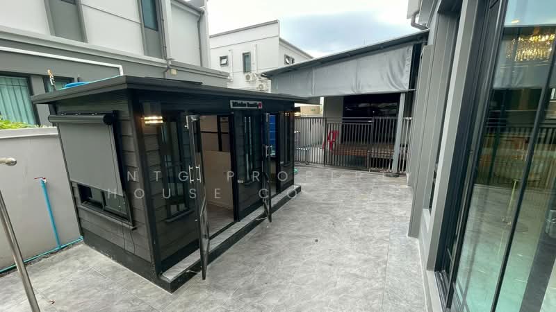 Setthasiri Wongwaen-Chatuchot, Bangkok, 1353 Sam Wa Tawan Tok, Sam Wa Tawan Tok, Khlong Sam Wa, Bangkok, 4 Bedrooms, 390 sqm, Single Detached House For Rent, by NTG Property House Co.,Ltd., 500384791 - DDproperty.com