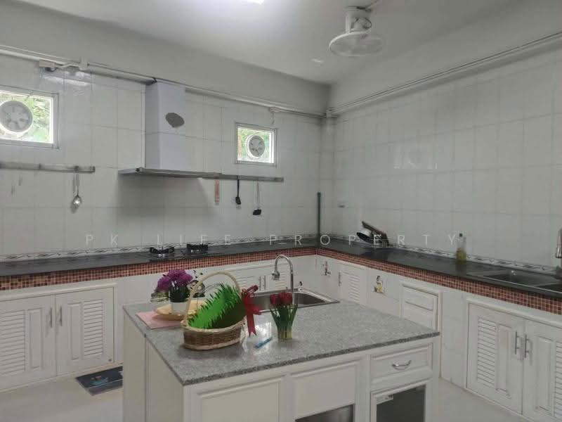 8R0892 Pool villa for rent 5 bedroom 5 bathroom 90,000/month at chalong have fully furnished, Phuket, Chalong, Muang Phuket, Phuket, 5 Bedrooms, 200 sqm, Villa For Rent, by PK LIFE Property, 500384796 - DDproperty.com
