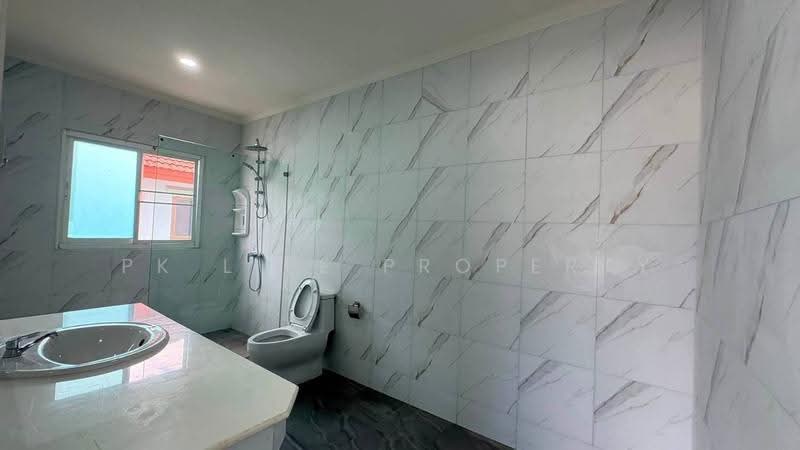 8R0892 Pool villa for rent 5 bedroom 5 bathroom 90,000/month at chalong have fully furnished, Phuket, Chalong, Muang Phuket, Phuket, 5 Bedrooms, 200 sqm, Villa For Rent, by PK LIFE Property, 500384796 - DDproperty.com