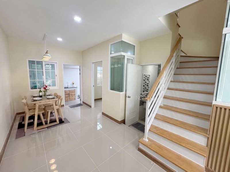 หมู่บ้านโกลเด้นทาวน์ พหลโยธิน-สะพานใหม่, กรุงเทพ, คลองถนน, สายไหม, กรุงเทพ, 110 ตร.ม., ทาวน์เฮ้าส์ ขาย, โดย NR AGENT, 500384803 - DDproperty.com