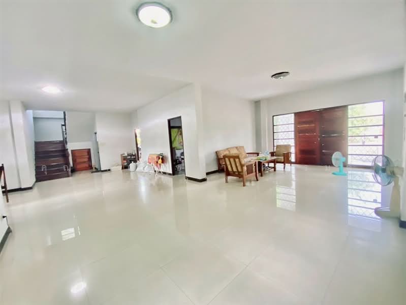 ที่ดิน + บ้าน 2 ชั้น 300 ตร.ว. ใกล้โลตัสรังสิต คลอง7 ถนนรังสิต–นครนายก, ปทุมธานี, ถนนรังสิต–นครนายก, ลำผักกูด, ธัญบุรี, ปทุมธานี, 400 ตร.ม., บ้านเดี่ยว ขาย, โดย คุณ กัญญ์ชญา คารมดี (จิ๋ว), 500384810 - DDproperty.com