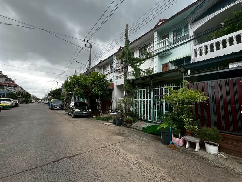 สุภาวัลย์ หทัยราษฎร์ (Suphawan Hathairat), Bangkok, ถนนหทัยราษฎร์, Bang Chun, Khlong Sam Wa, Bangkok, 4 Bedrooms, 130 sqm, Townhouse For Sale, by คุณ ภาณุพงษ์ จะมณี (ออโต้), 500384847 - DDproperty.com