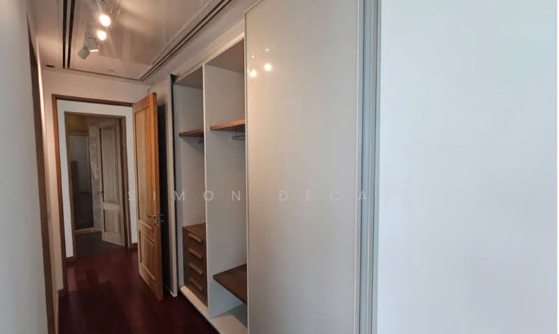 Le Raffine Sukhumvit 39, Bangkok, Soi Sukhumvit 39, Khlong Tan Nua, Watthana, Bangkok, 3 Bedrooms, 224 sqm, Condo For Rent, by Simon Decalf, 500384849 - DDproperty.com